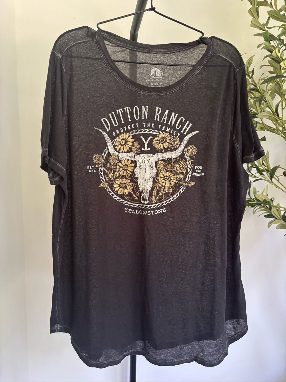 • [Yellowstone] Dutton Ranch Tee •